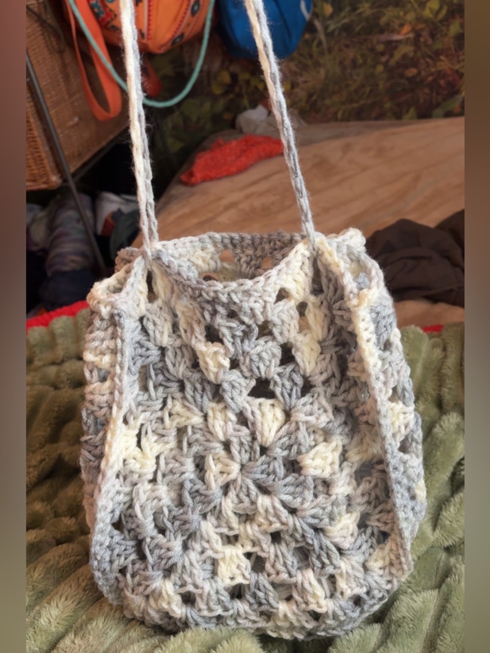 handmade crochet granny square carryall tote (READ DESCRIPTION)
